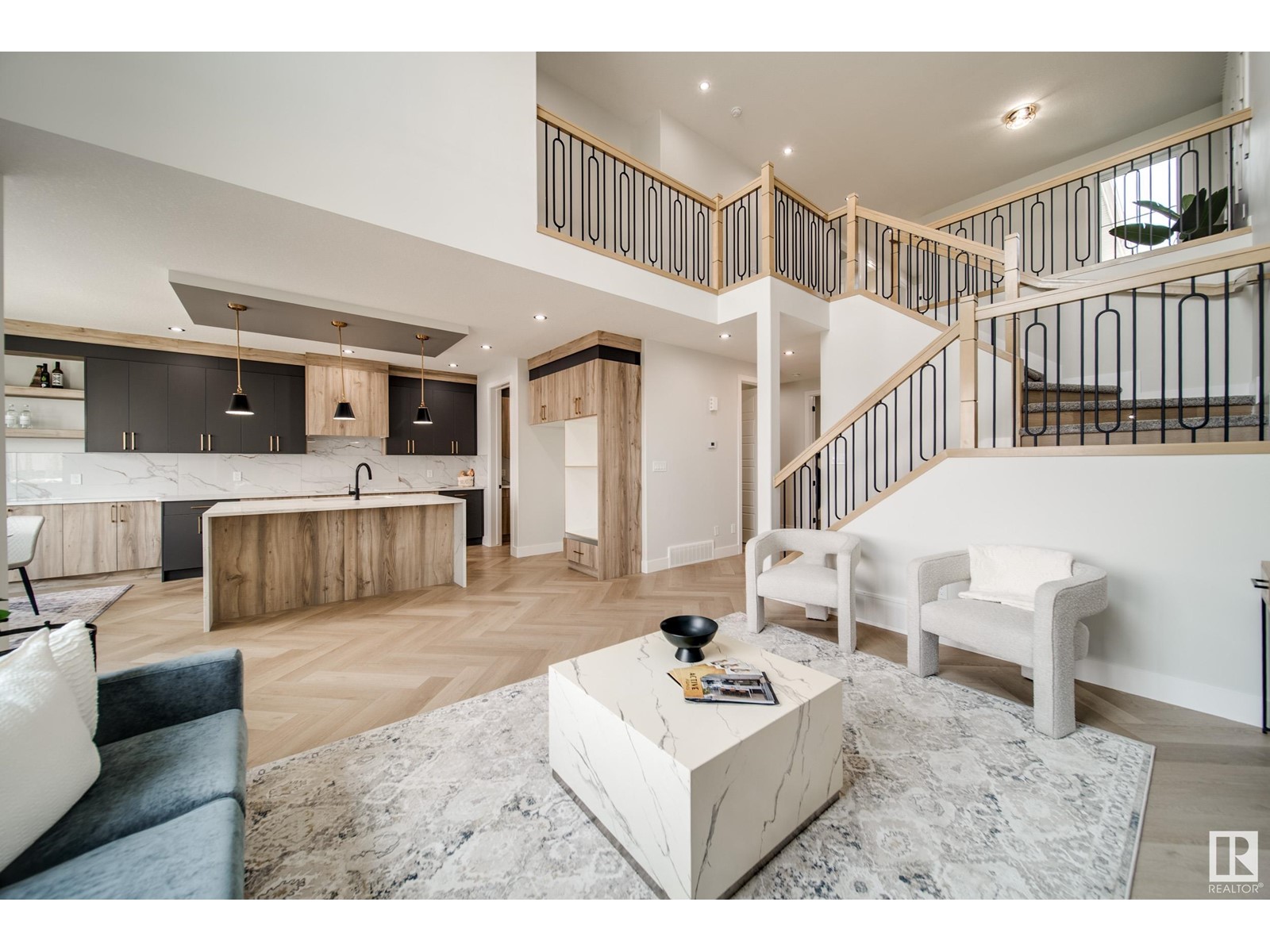 17043 45 ST NW