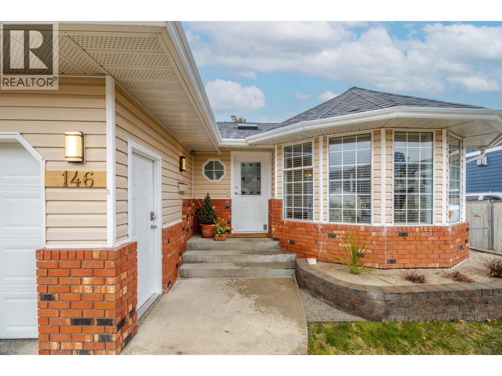 146 Stevens Crescent