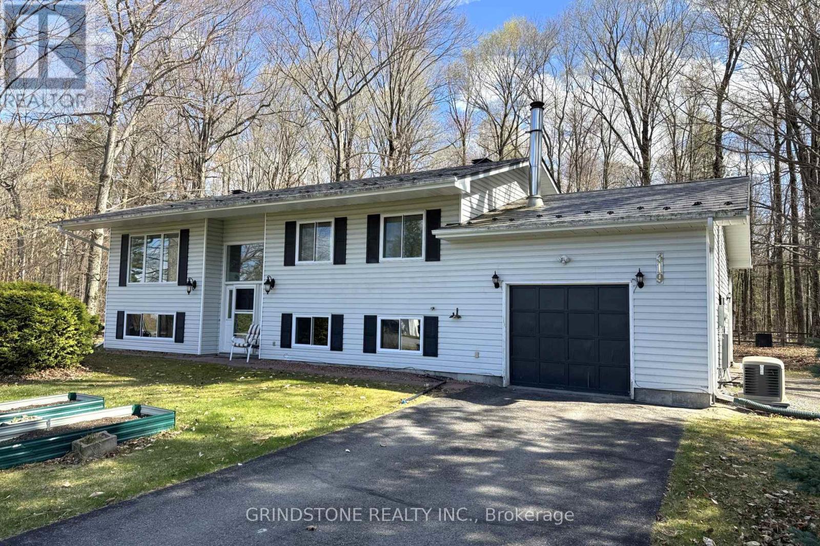 319 RIVERWOOD DRIVE