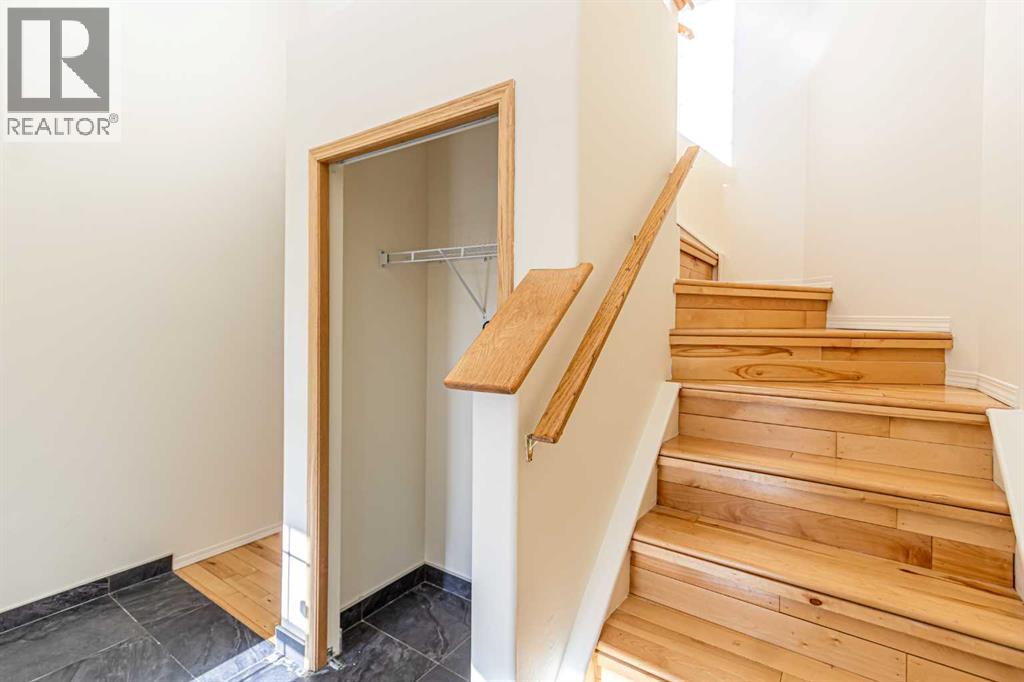 49 Welshimer cres NE