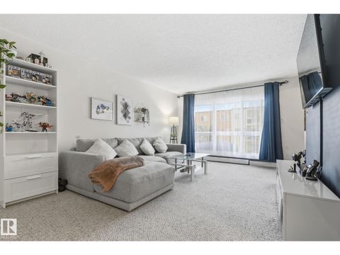 #205 11440 40 ave NW Edmonton AB T6J0R5
