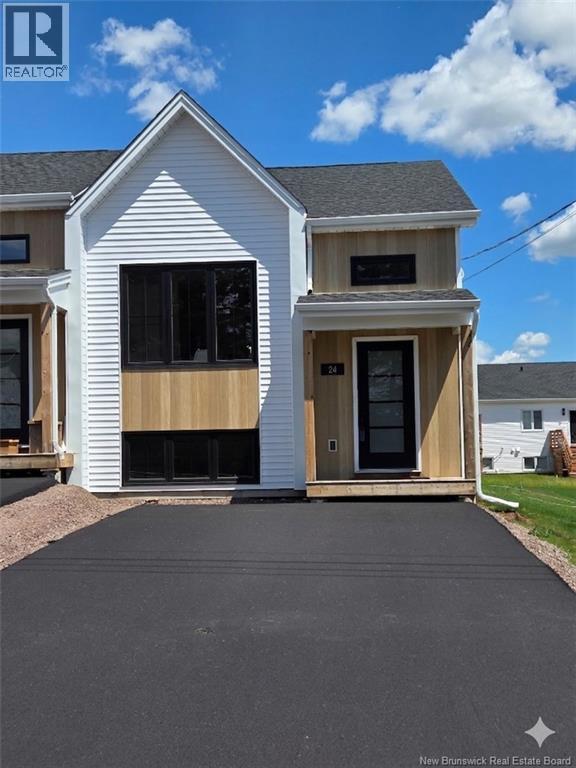 Photo 1 of 35 — 24 Adéo-Rose, Memramcook, NB E4K0E9
