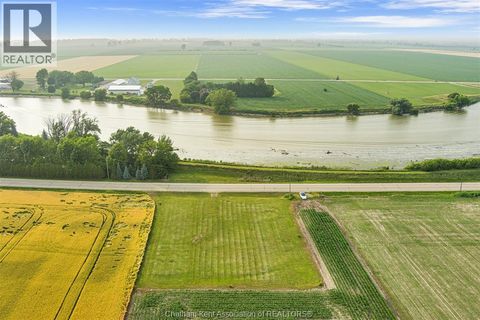 5208 Tecumseh LINE Chatham-Kent ON N0P2L0