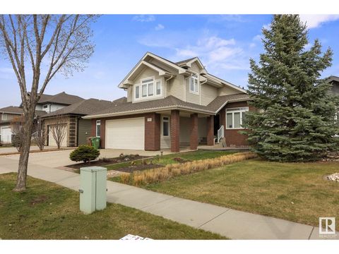79 OAK VISTA DR St. Albert AB T8N3K4