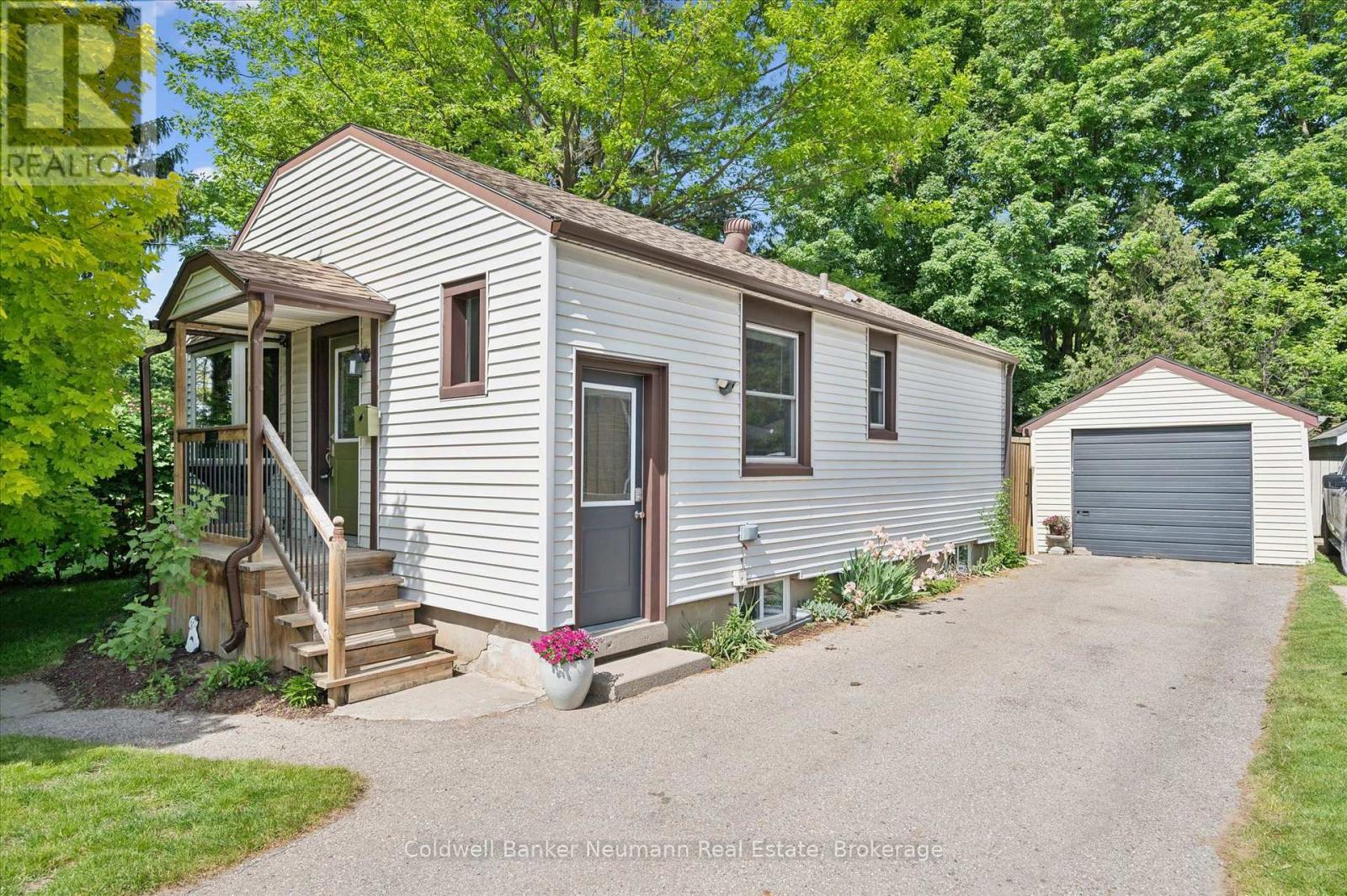 153 WINSTON BOULEVARD