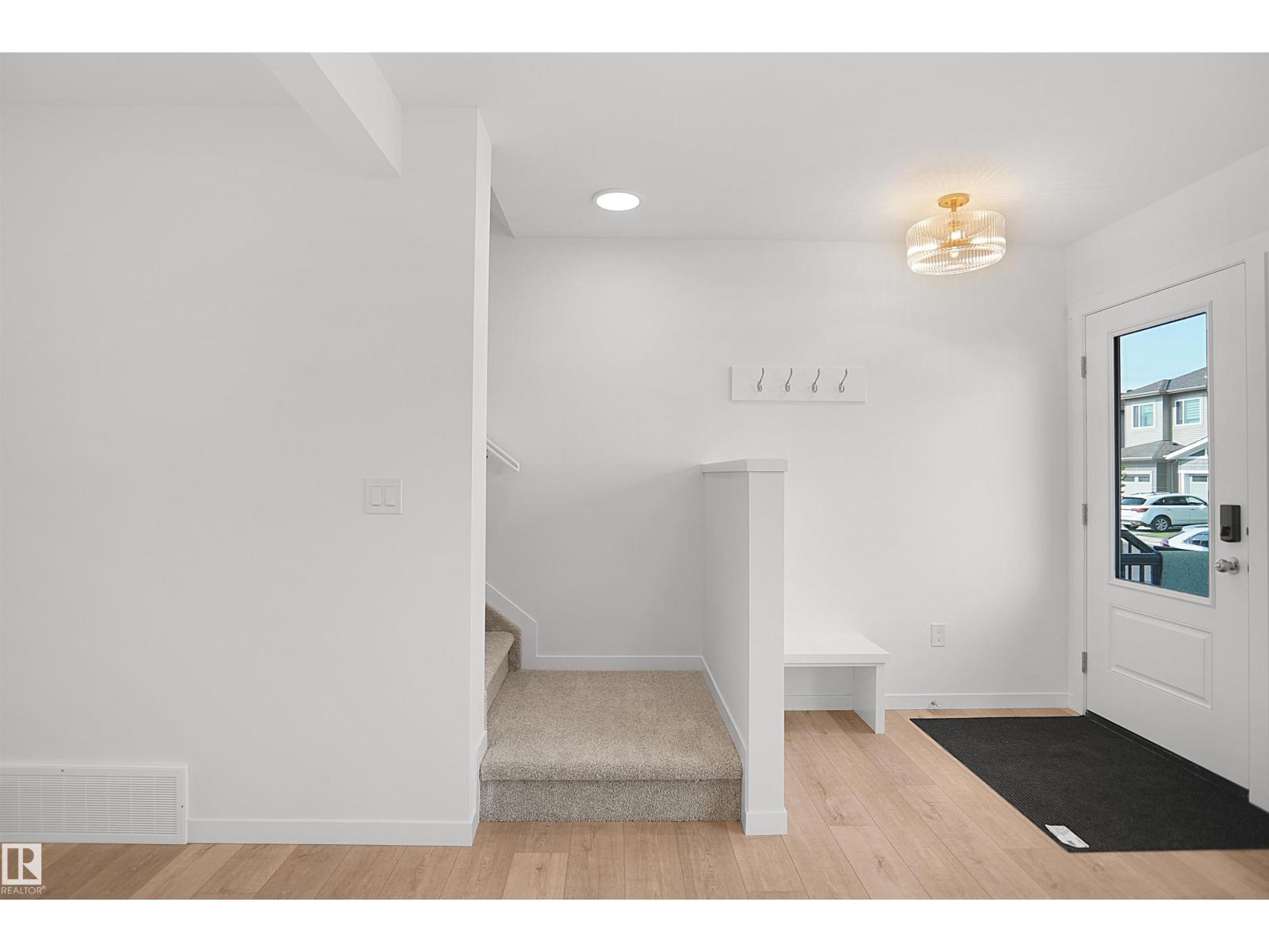 2135 210 ST NW