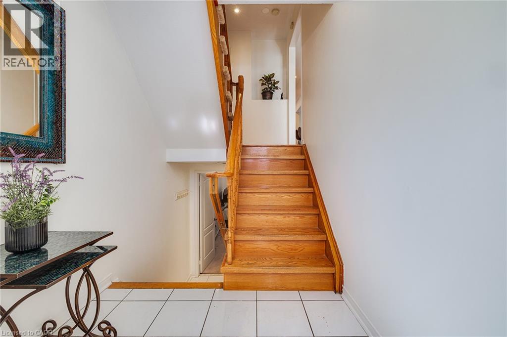 1591 SOUTH PARADE Court Unit# 24