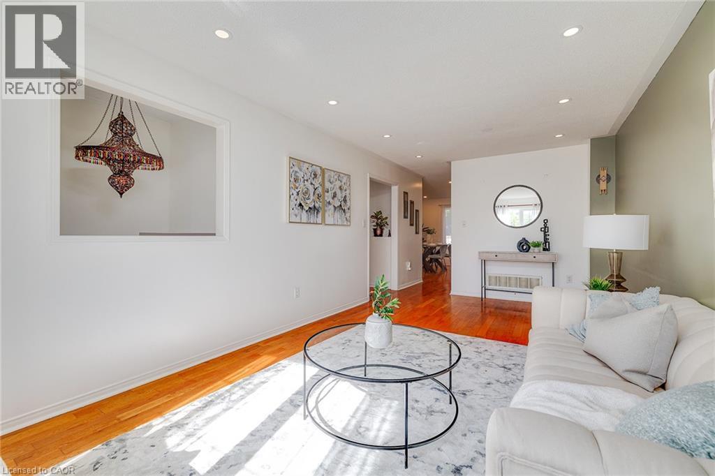 1591 SOUTH PARADE Court Unit# 24