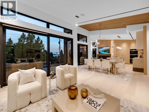 2423 MATHERS AVENUE West Vancouver BC V7V2H9