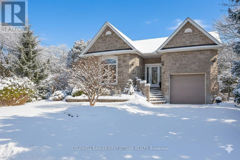 475 MOFFATT STREET Carleton Place ON K7C4V8