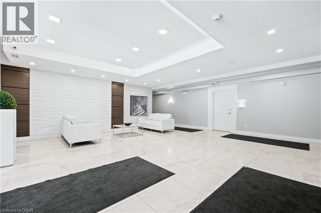 1280 GORDON Street Unit# 108