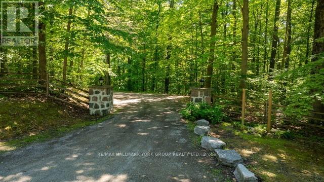 4235 17 SIDE ROAD