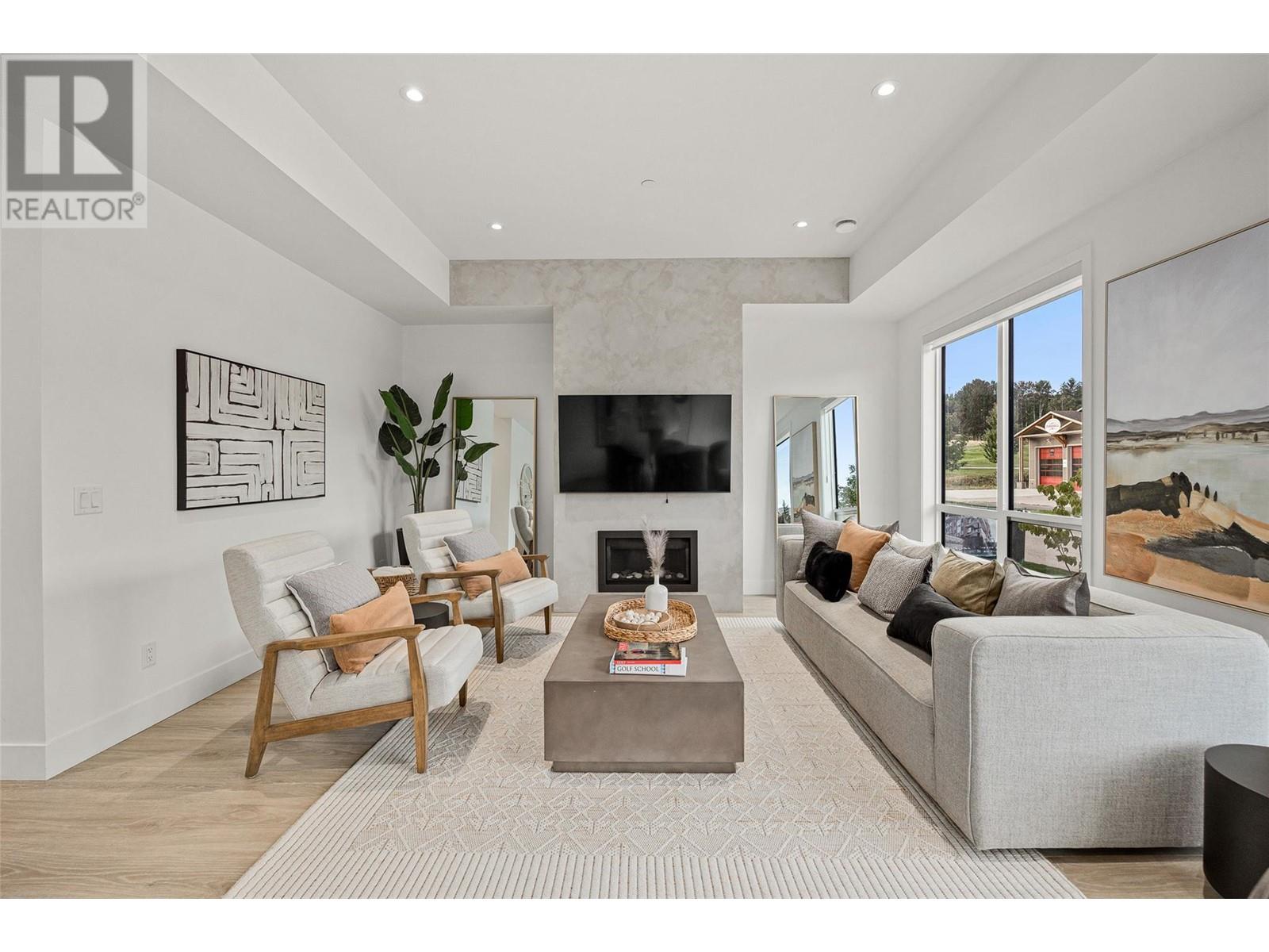 105 Predator Ridge Drive Unit# 2