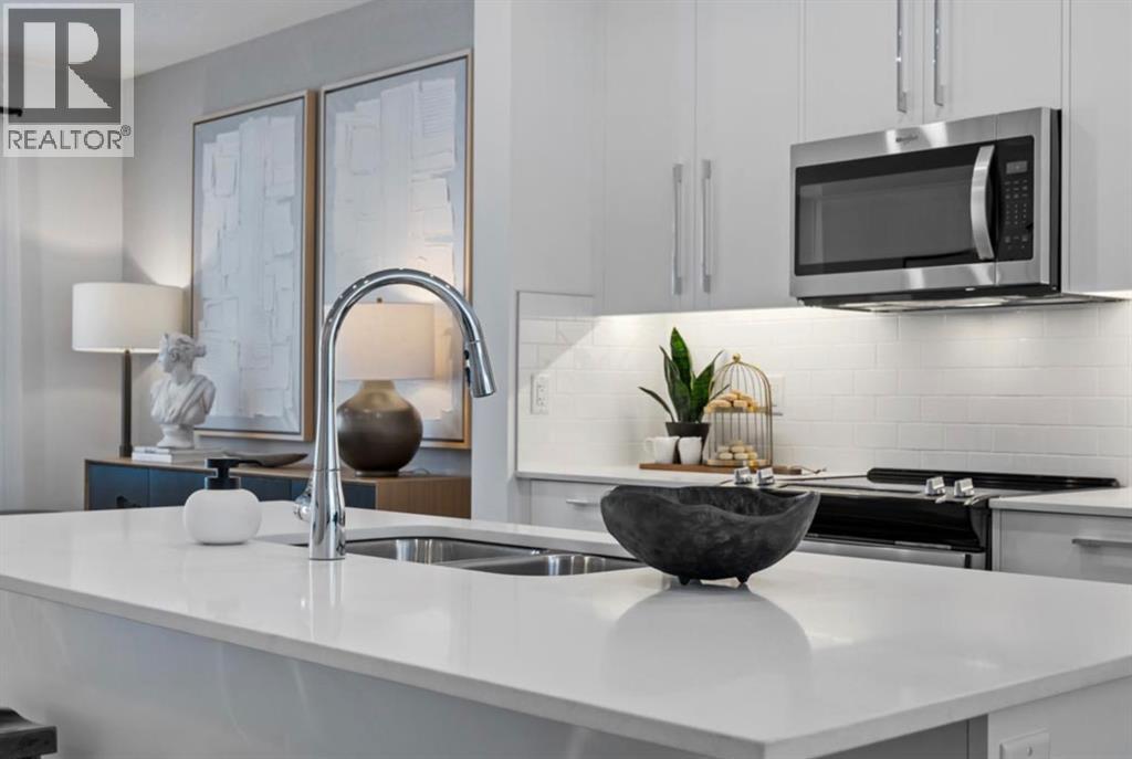 650, 141 Prince Court