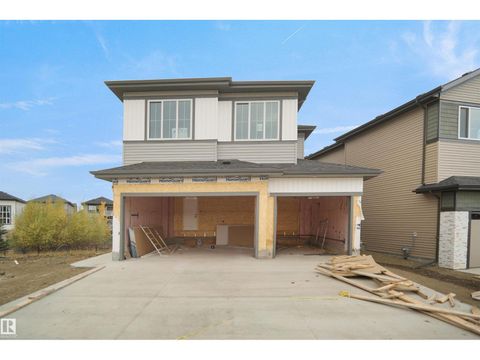 83 MEADOWGROVE LN Spruce Grove AB T7X0W2