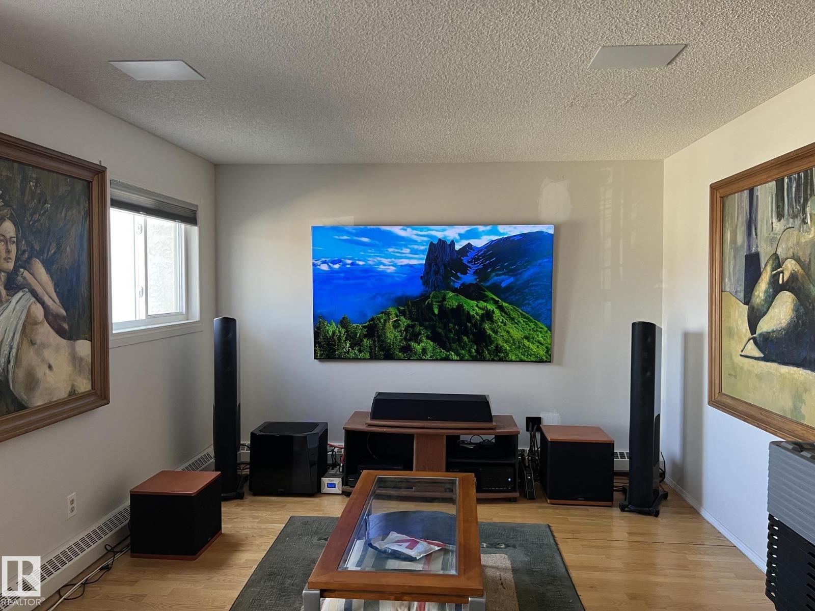 #207 18012 95 AV NW