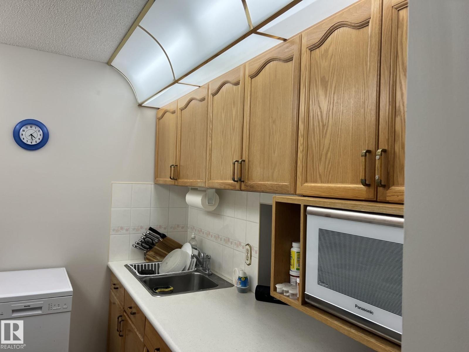 #207 18012 95 AV NW