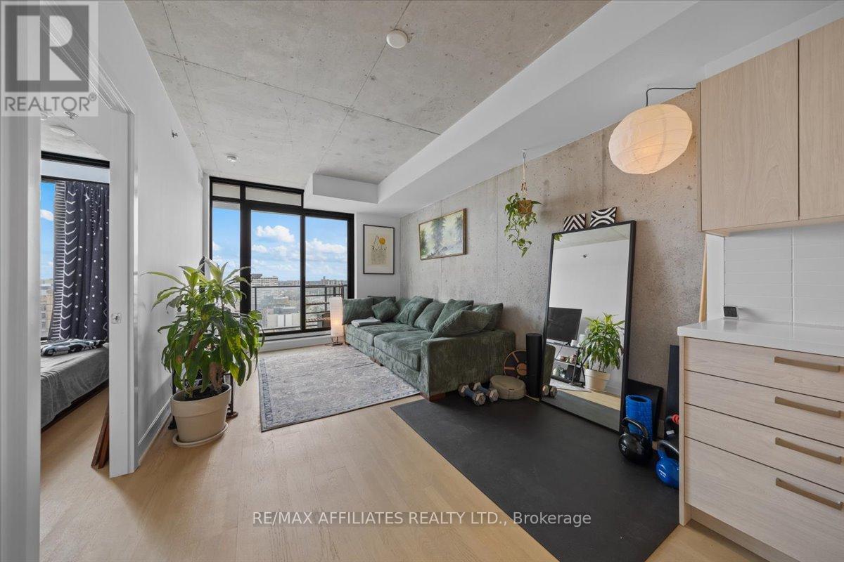 1408 - 203 CATHERINE STREET