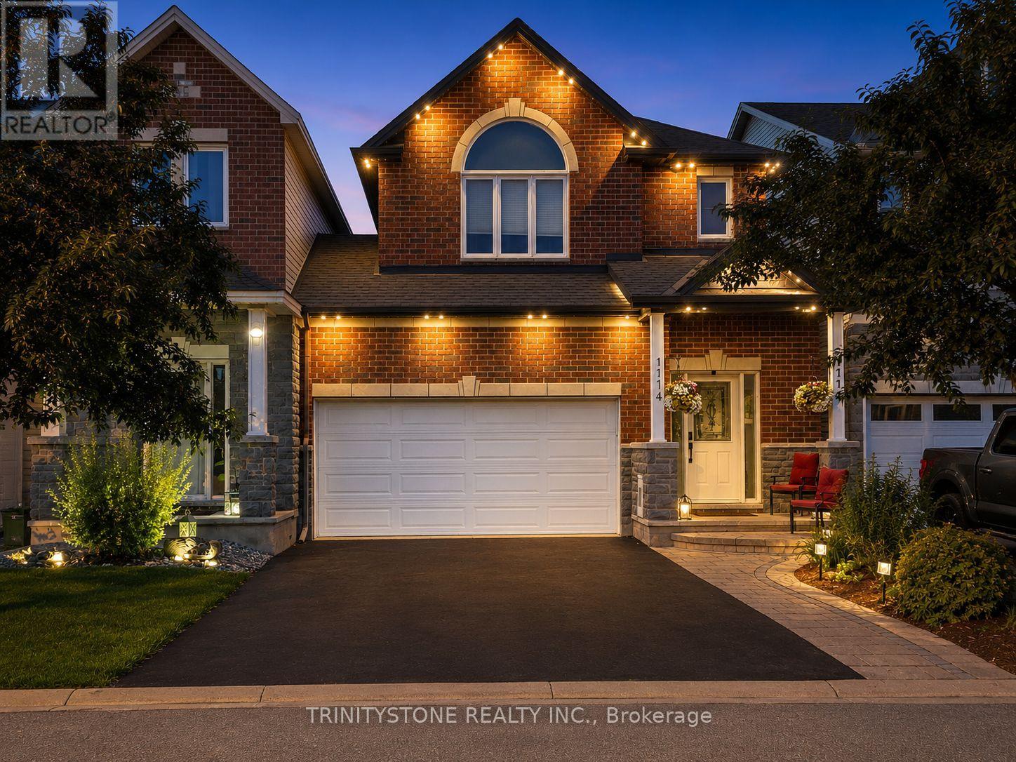 1114 NORTHGRAVES CRESCENT