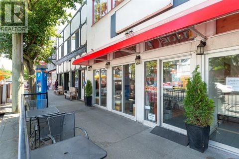1015 Fort St Victoria BC V8V3K5