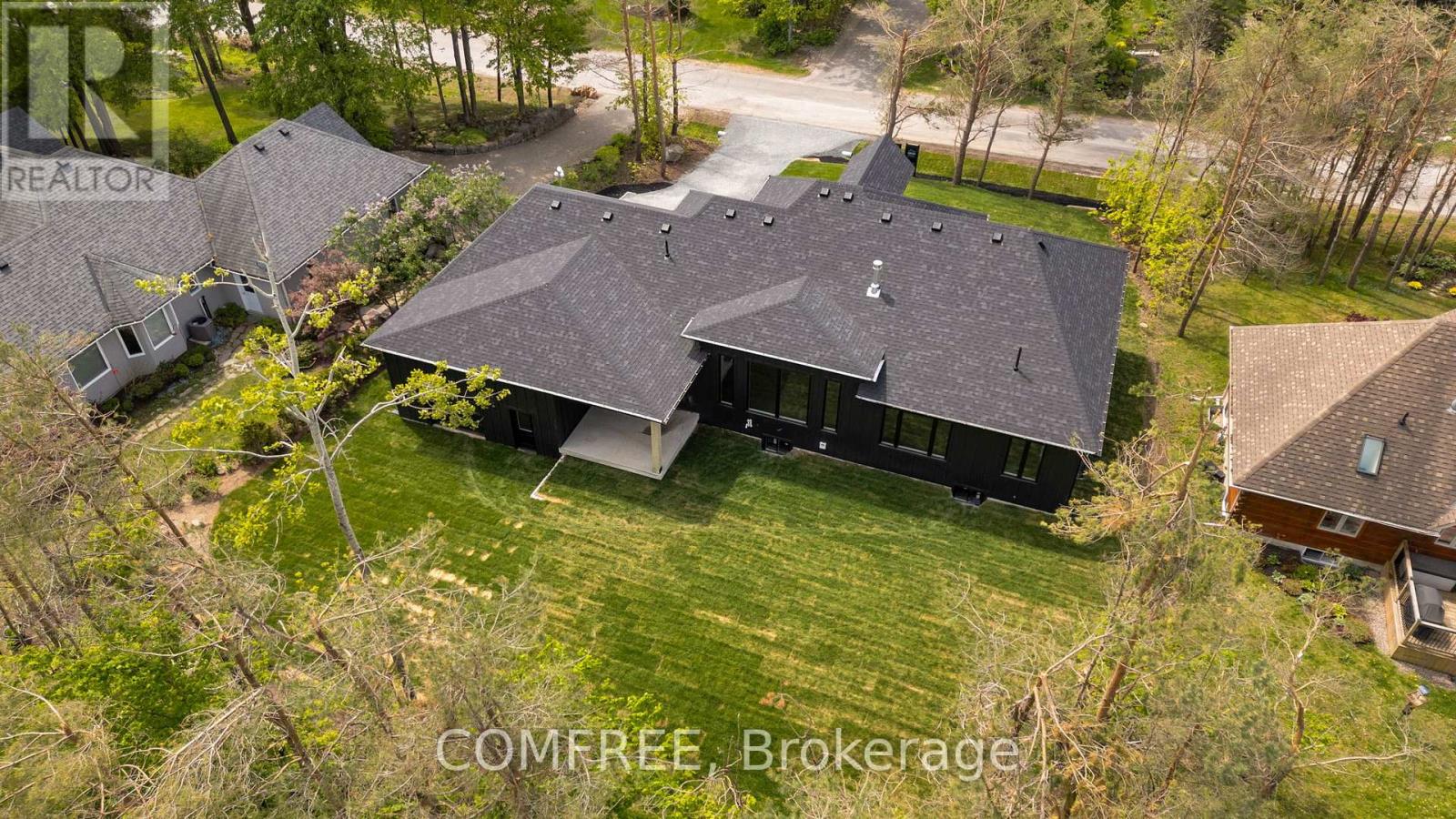 32 ALPINE WAY