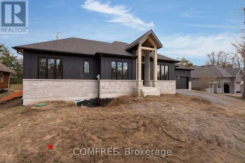 32 ALPINE WAY Oro-Medonte (Horseshoe Valley) ON L0L2L0