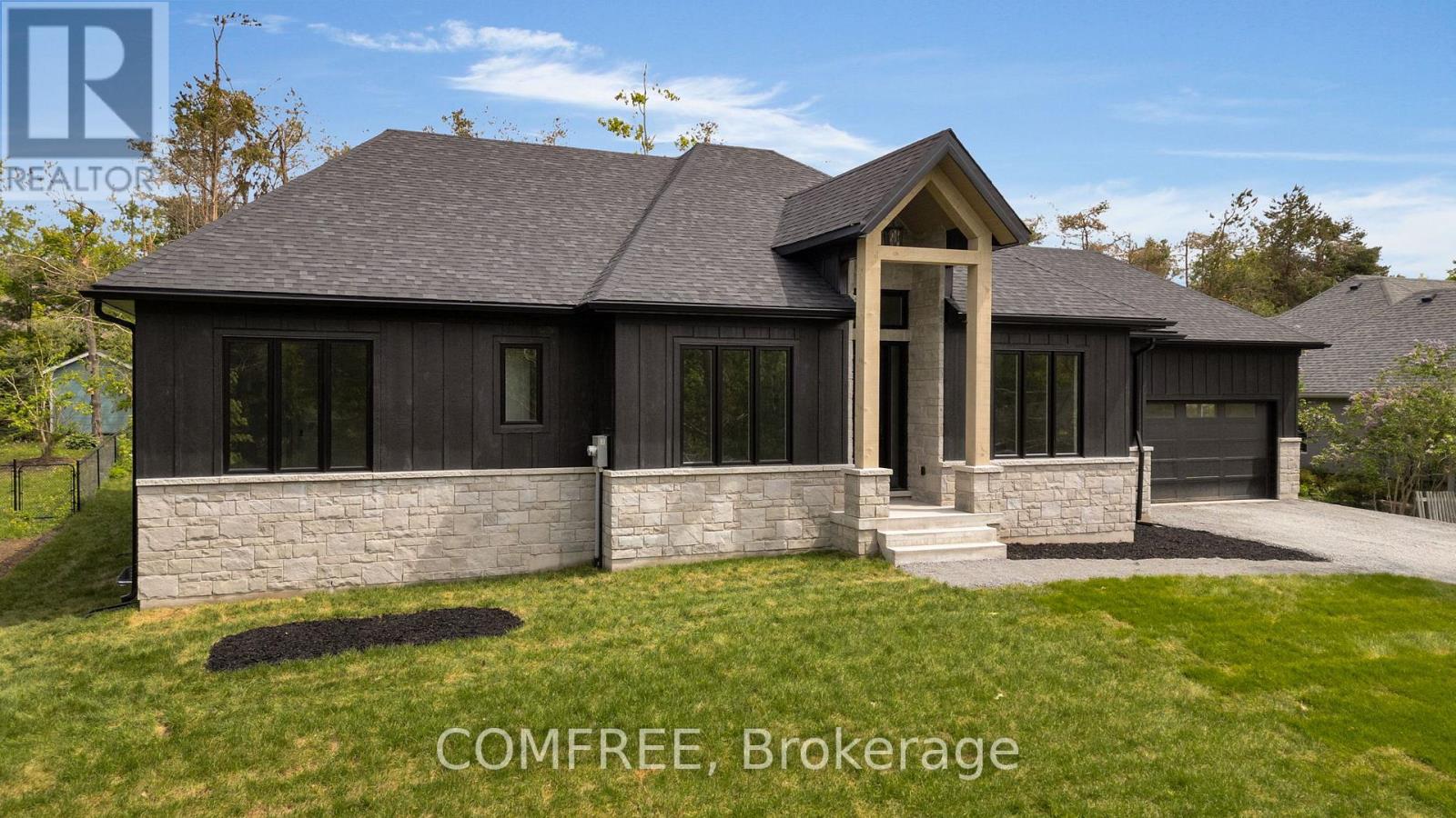 32 ALPINE WAY