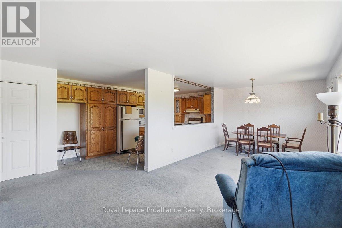 1401 VANDERWATER ROAD