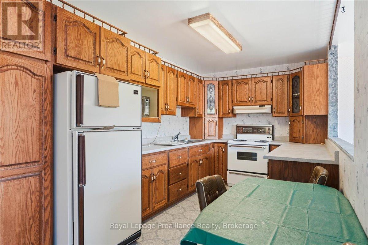 1401 VANDERWATER ROAD