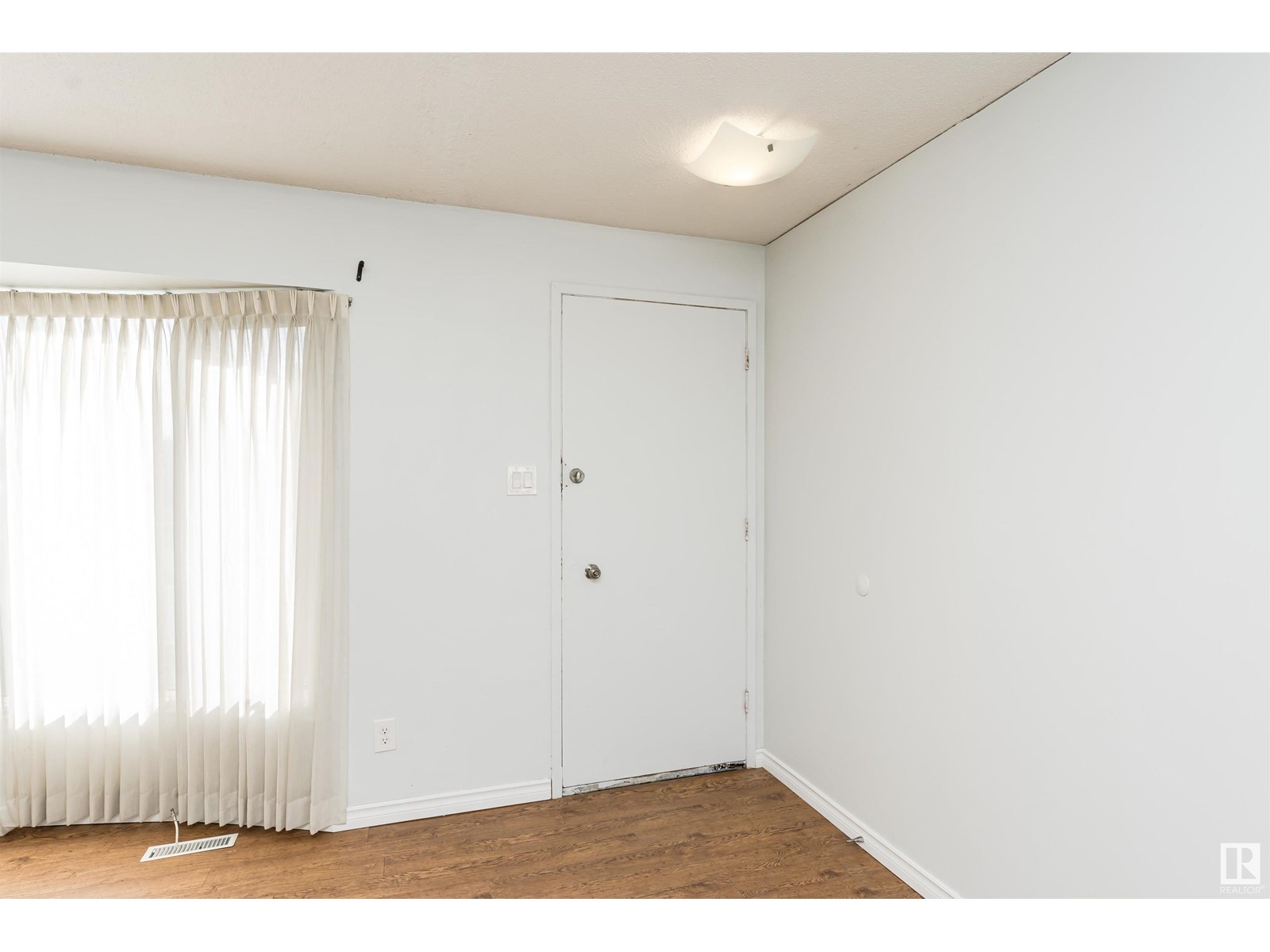 13520 113A ST NW