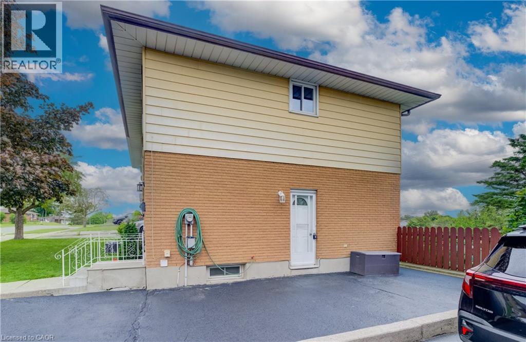 147 MOFFAT Drive