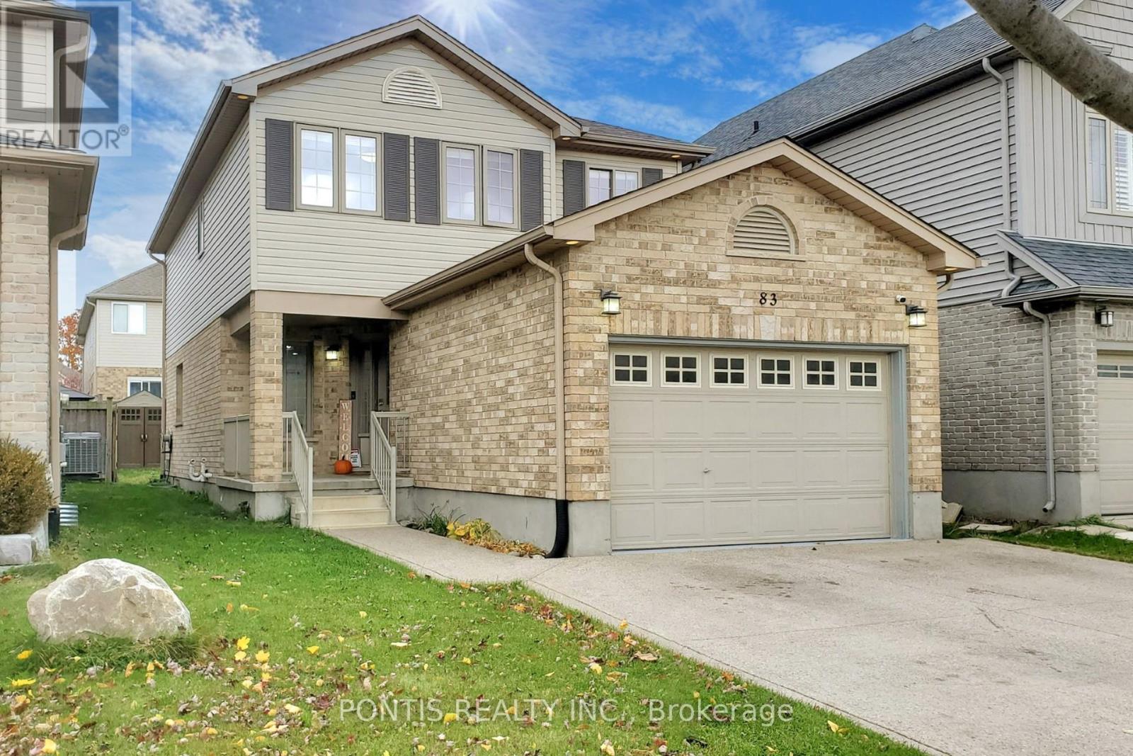 83 HINRICHS CRESCENT
