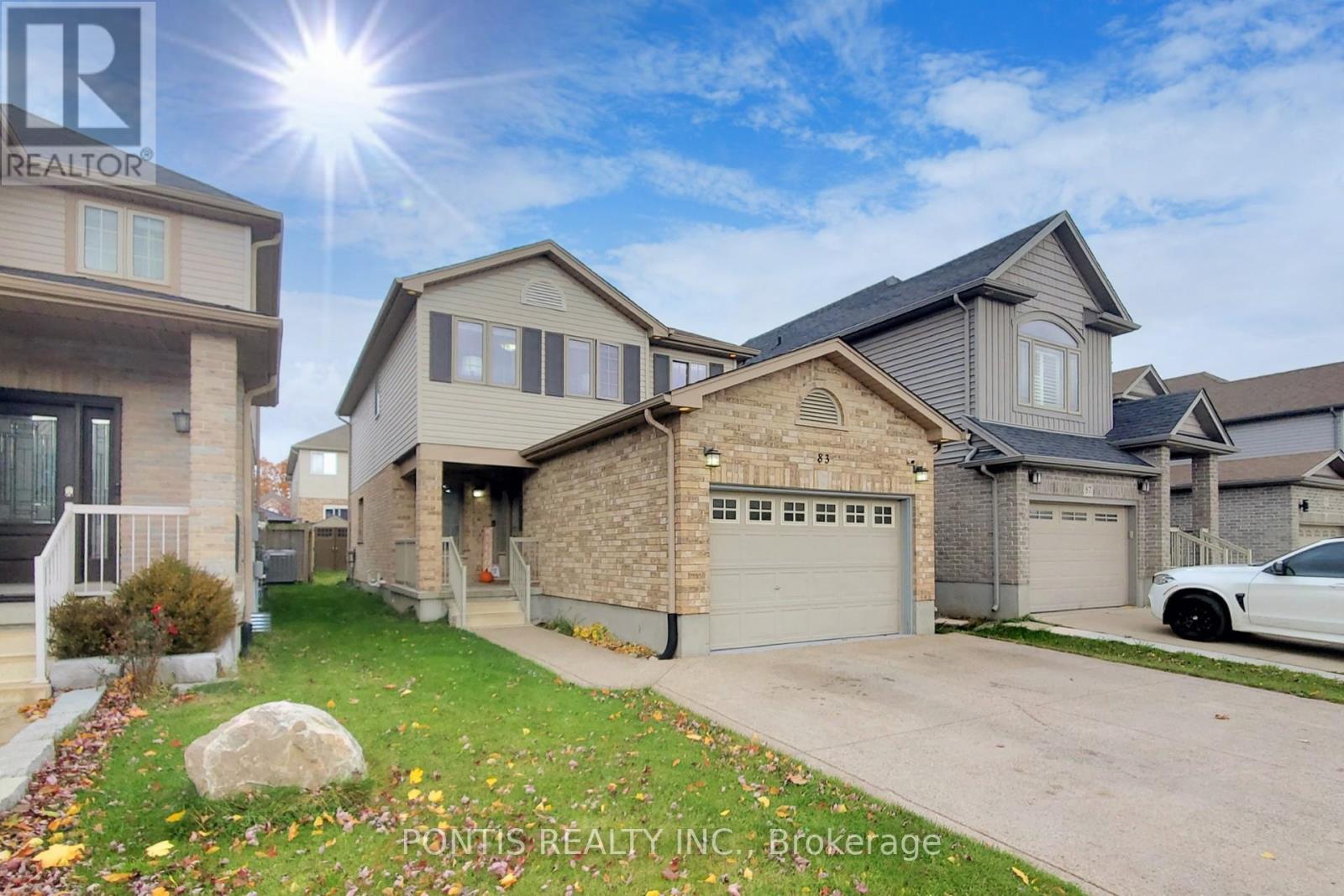 83 HINRICHS CRESCENT