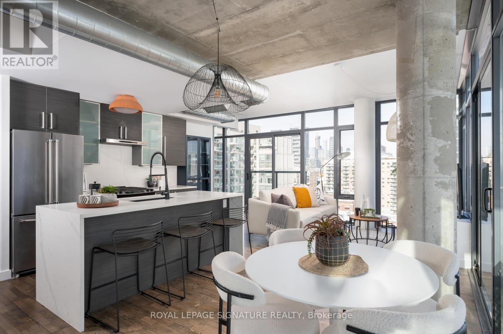 1105 - 138 PRINCESS STREET