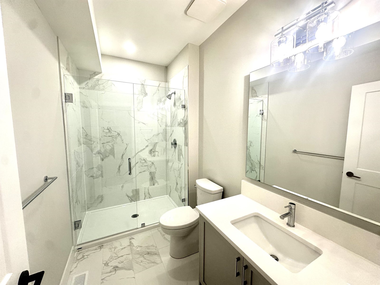 1943 SPARROW HAWK PLACE|Mt Woodside