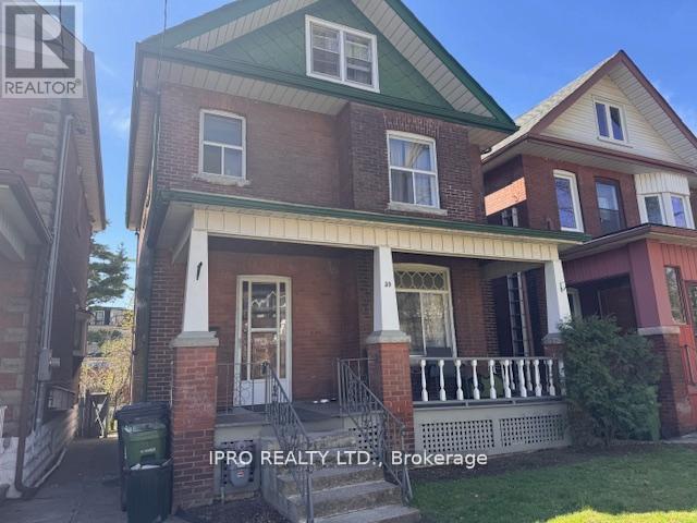 39 HUMBERSIDE AVENUE