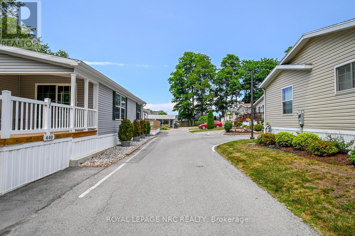 440 - 23 FOUR MILE CREEK ROAD