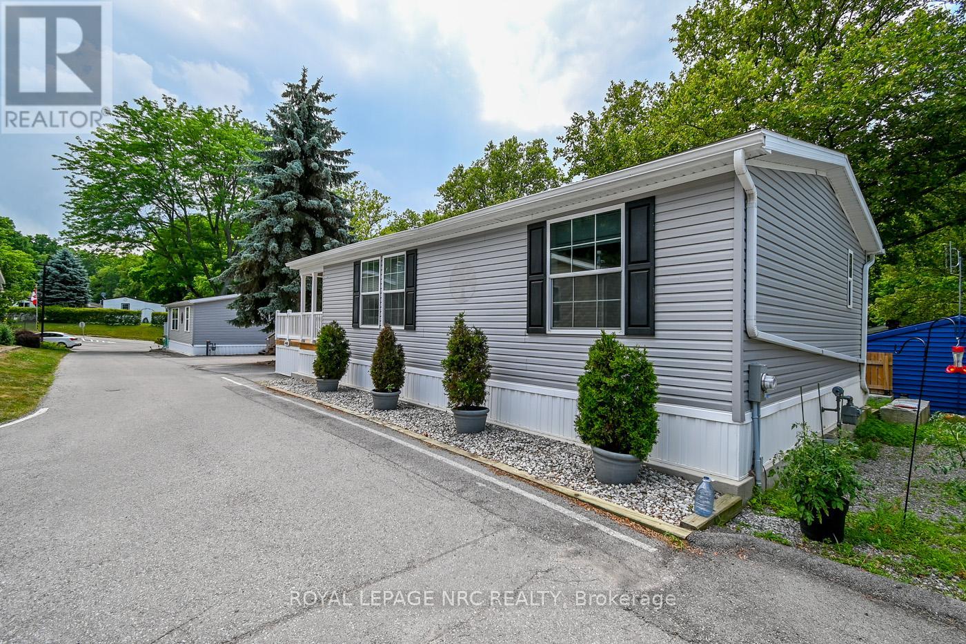 440 - 23 FOUR MILE CREEK ROAD