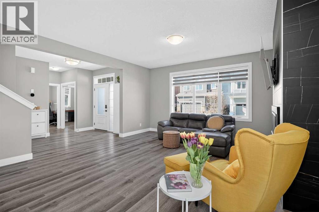 167 Yorkstone Way SW