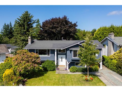 14256 PARK AVENUE White Rock BC V4B3A6