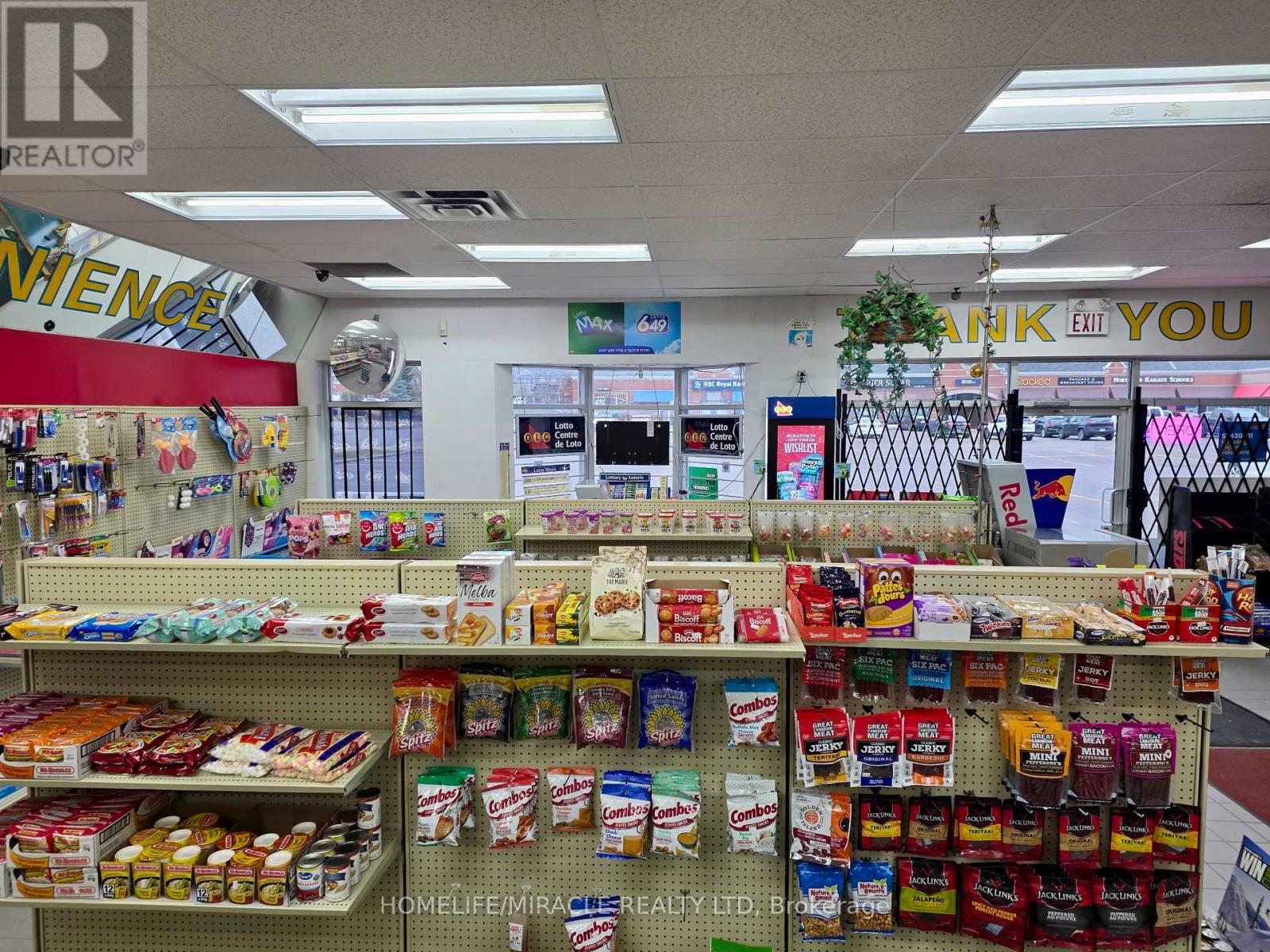 B02 - 15440 BAYVIEW AVENUE