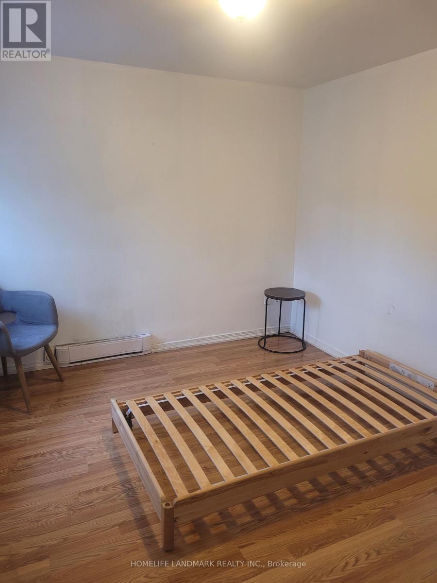 #1 - 3335 LAKE SHORE BOULEVARD W