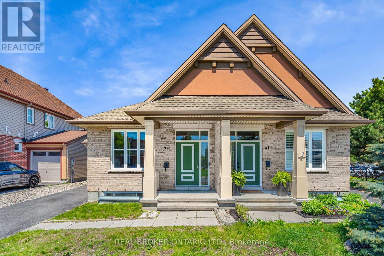 43 CLARIDGE DRIVE