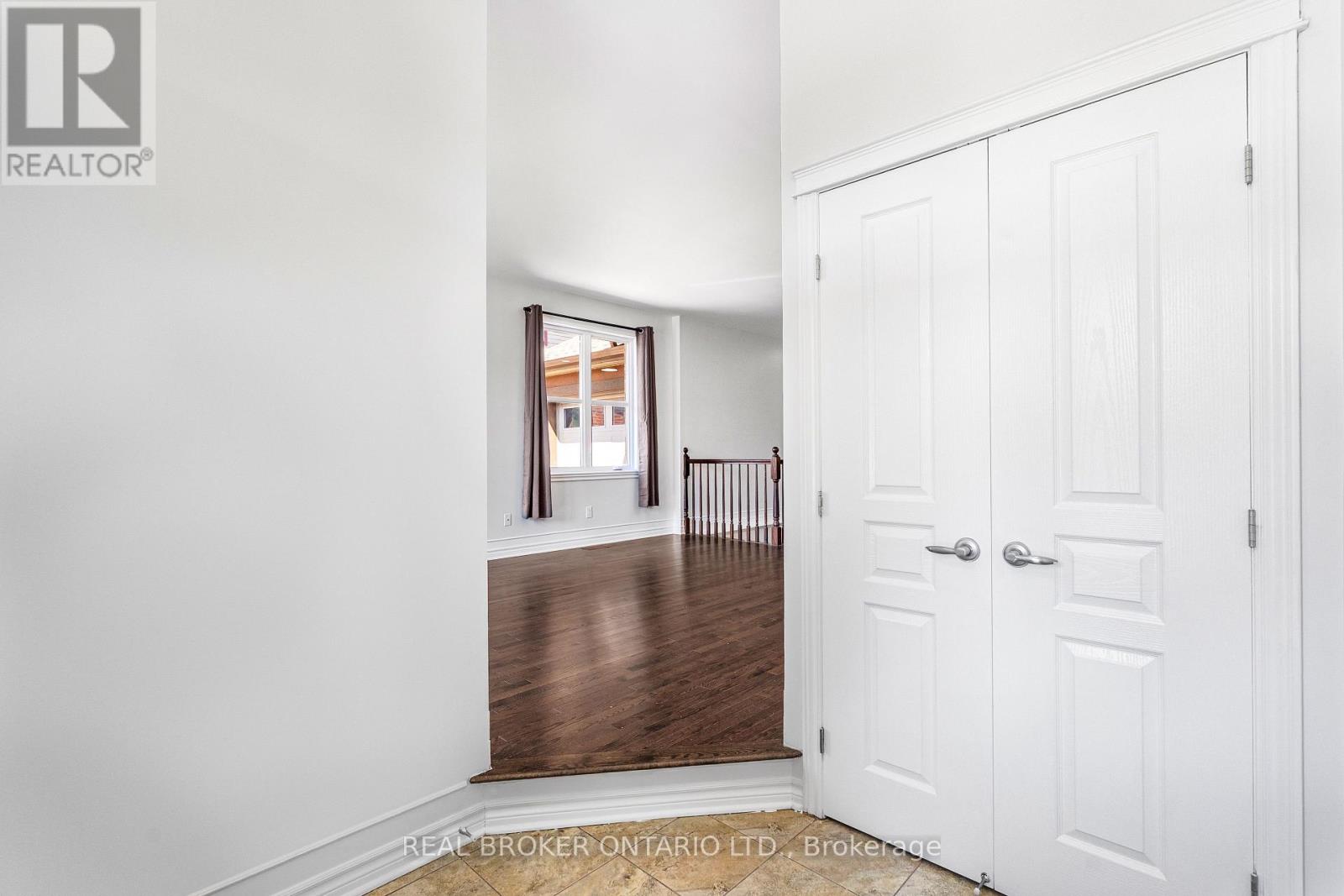 43 CLARIDGE DRIVE