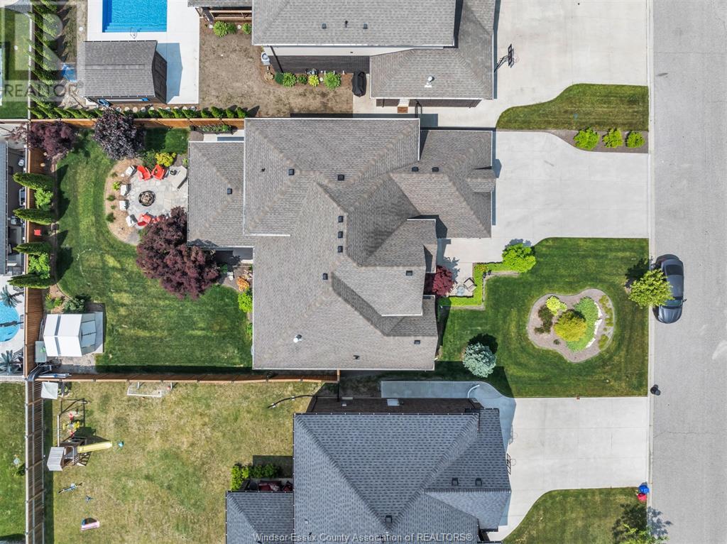 1101 CHARLOTTE CRESCENT