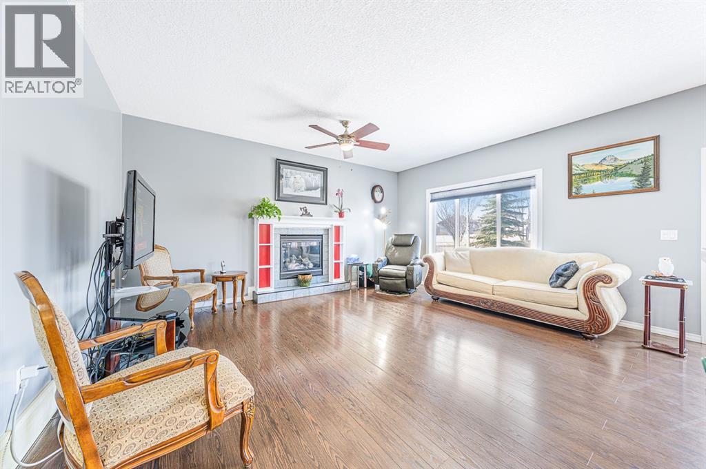 509 Crystal Green Mews