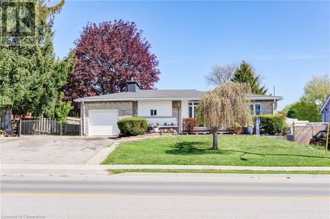 166 ELM Street St. Thomas ON N5R1J3