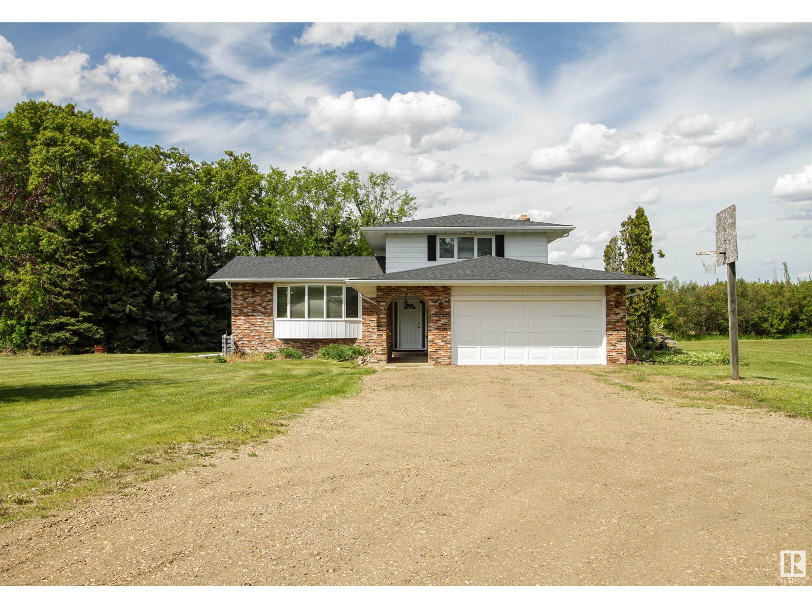 #14 53111 RGE ROAD 220