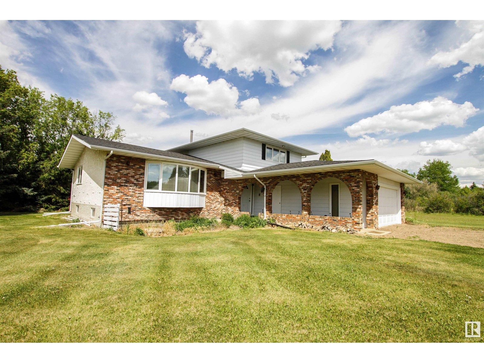 #14 53111 RGE ROAD 220