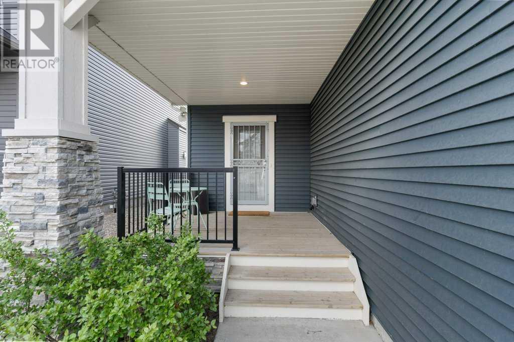 2005 Ravensdun Crescent SE